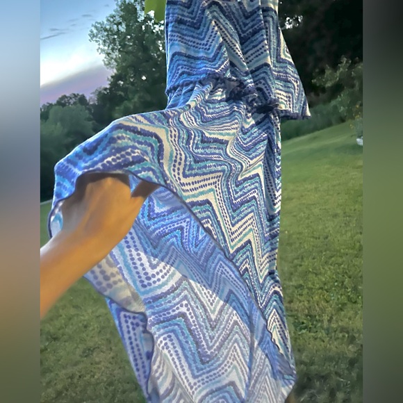 Girls 7/8 Hi-Low Dress👗Shades of Blues and Whites Chevron Dots & Blue Lace Back - Picture 5 of 15